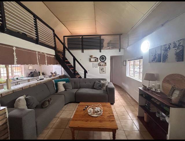 3 BEDROOM TOWNHOUSE FOR SALE IN UMTENTWENI